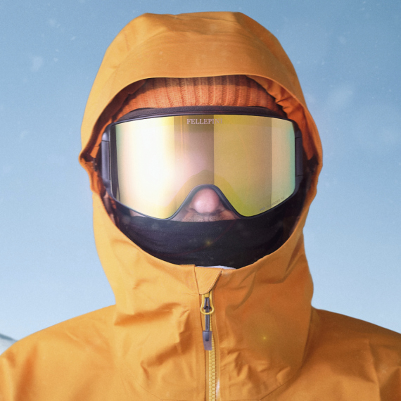 mies fellepini laseissa